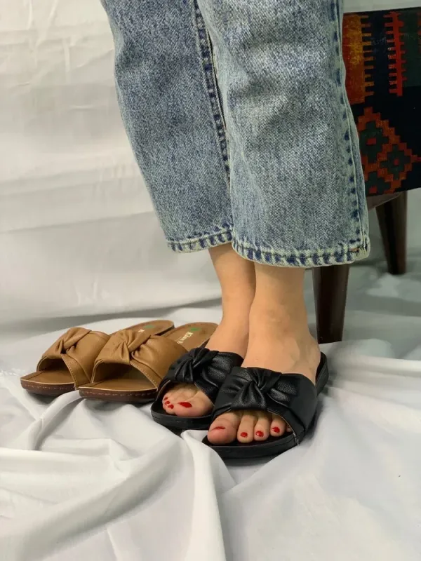 صندل زنانه راحتی طرح پاپیون تخت